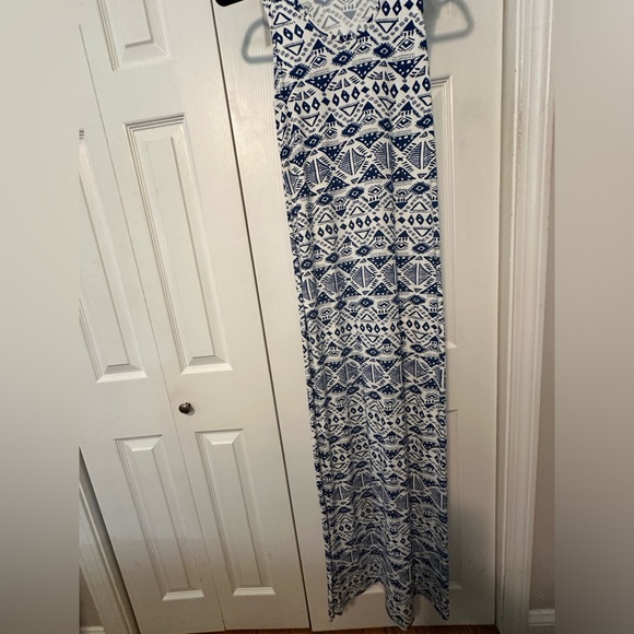 NWT.  Comfortable maxi dress. - Picture 6 of 8